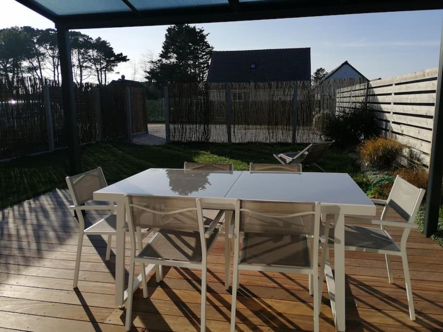 Les Ganivelles, Maison A 350 M De La Plage Bretteville-sur-Ay 外观 照片